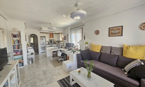 Sale - Apartment Flat -
Villamartín - PAU 8