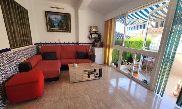 Resale - Wohnung Appartement -
Torrevieja - Los Frutales