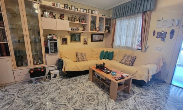 Resale - Wohnung Appartement -
Torrevieja - Los Frutales