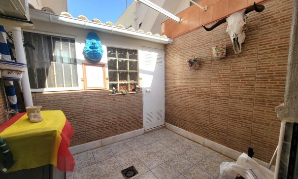 Resale - Wohnung Appartement -
Torrevieja - Los Frutales