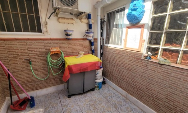 Resale - Wohnung Appartement -
Torrevieja - Los Frutales