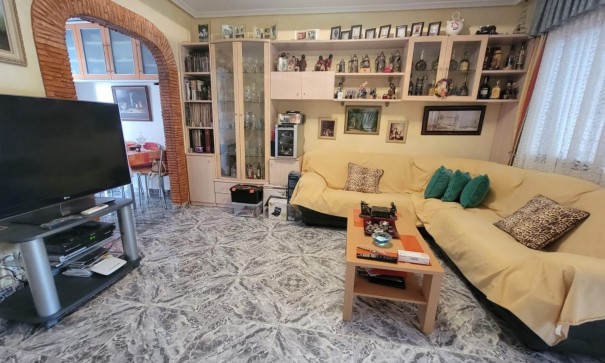 Resale - Wohnung Appartement -
Torrevieja - Los Frutales