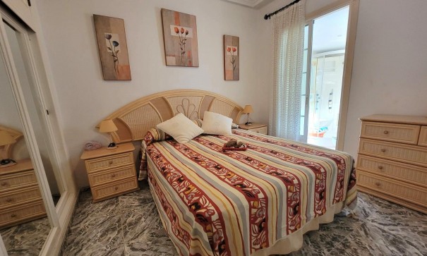 Resale - Wohnung Appartement -
Torrevieja - Los Frutales