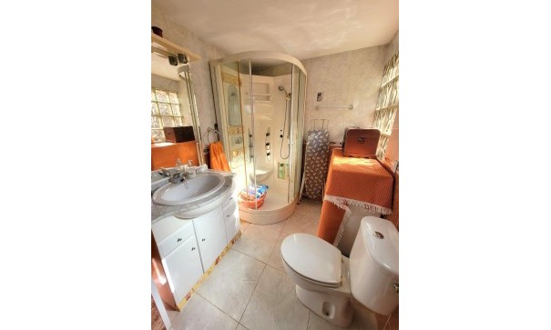 Resale - Wohnung Appartement -
Torrevieja - Los Frutales