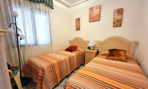 Resale - Wohnung Appartement -
Torrevieja - Los Frutales