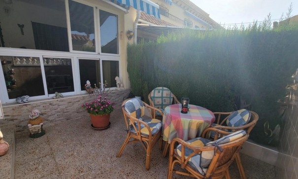 Resale - Wohnung Appartement -
Torrevieja - Los Frutales