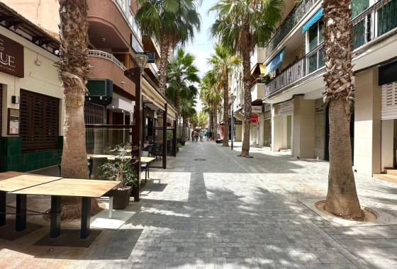 Sprzedaż - Apartament mieszkanie -
Torrevieja - torrevieja