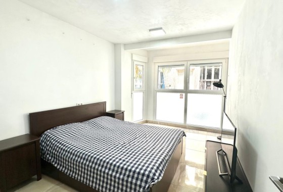 Sprzedaż - Apartament mieszkanie -
Torrevieja - torrevieja