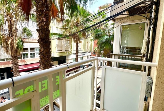 Sprzedaż - Apartament mieszkanie -
Torrevieja - torrevieja