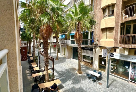 Sprzedaż - Apartament mieszkanie -
Torrevieja - torrevieja