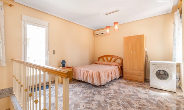 Sprzedaż - Apartament mieszkanie -
Los Alcazares - Centro