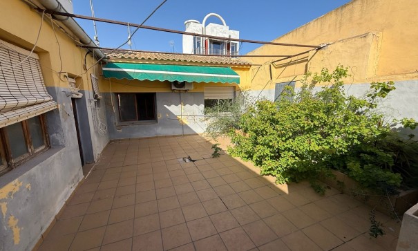 Sale - Town house -
Los Montesinos