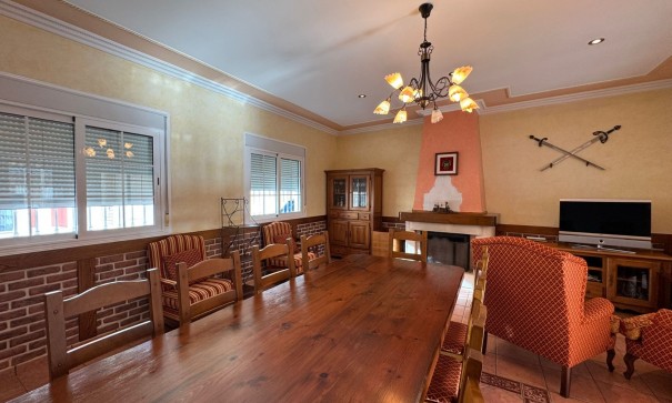 Sale - Town house -
Los Montesinos