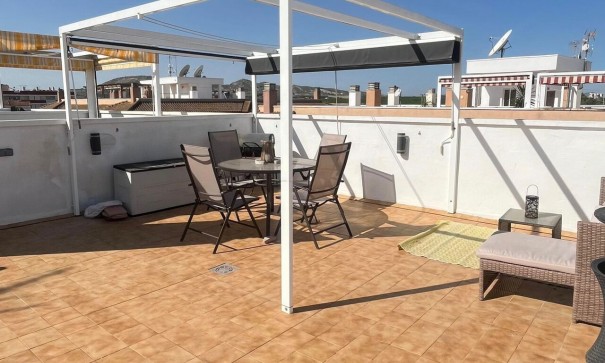 Resale - Wohnung Appartement -
Algorfa