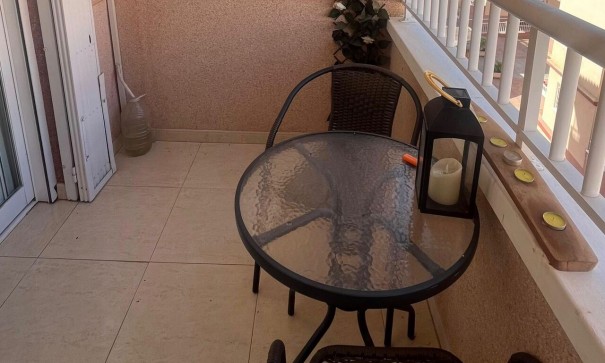 Resale - Wohnung Appartement -
Algorfa