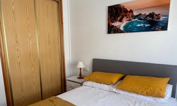 Resale - Wohnung Appartement -
Algorfa