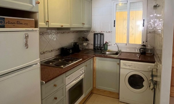 Resale - Wohnung Appartement -
Algorfa