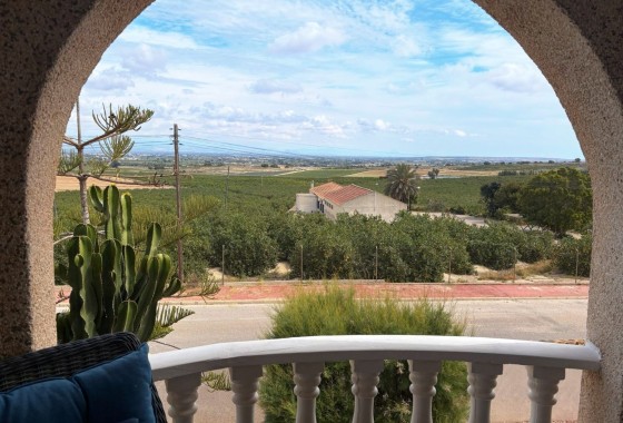 Revente - Villa Individuelle -
Algorfa