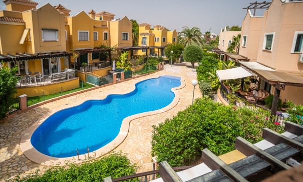 Återförsäljning - Radhus -
Torrevieja - LOS BALCONES - LOS ALTOS