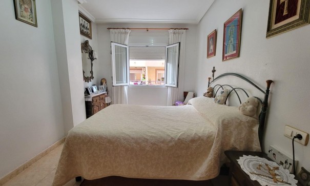 Återförsäljning - Lägenhet lägenhet -
Torrevieja - Center