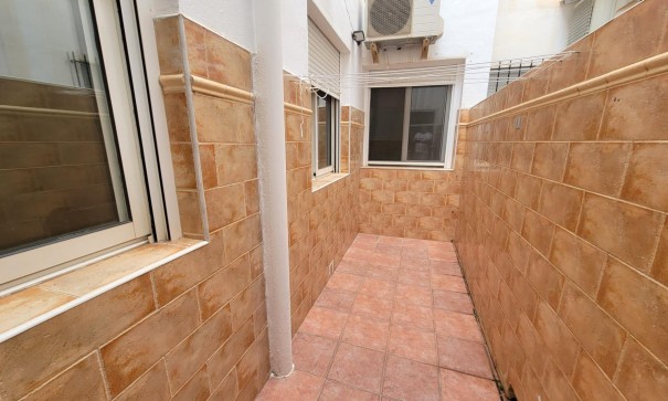 Herverkoop - Apartement Flat -
Torrevieja - Playa de los Locos