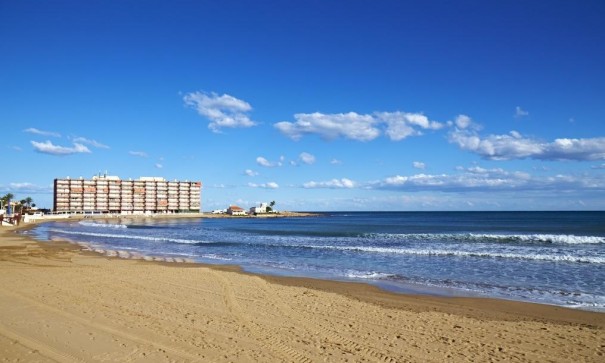 Herverkoop - Apartement Flat -
Torrevieja - Playa de los Locos