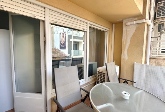 Sprzedaż - Apartament mieszkanie -
Torrevieja - torrevieja