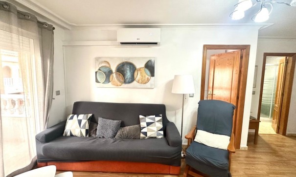 Sale - Apartment Flat -
Torrevieja - Acequion