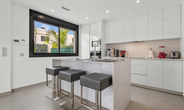 Sprzedaż - Willa wolnostojąca -
Algorfa