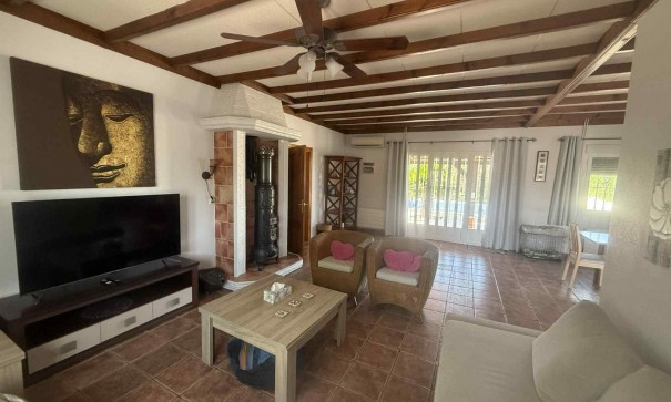 Resale - Finca Landgut -
Catral