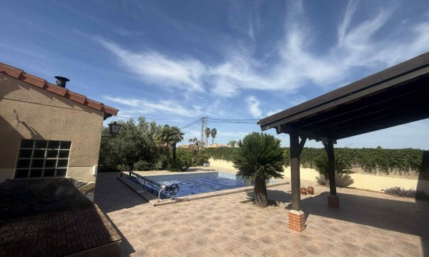 Resale - Finca Landgut -
Catral