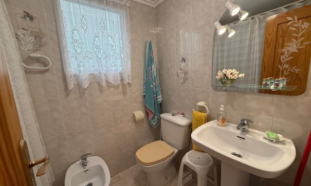 Återförsäljning - Lägenhet lägenhet -
Torrevieja - Playa del Cura