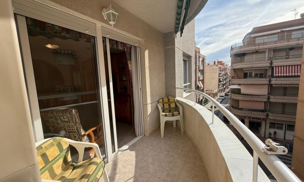 Återförsäljning - Lägenhet lägenhet -
Torrevieja - Playa del Cura