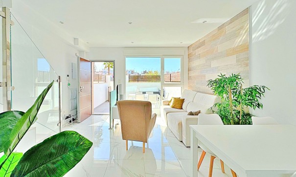 Resale - Stadthaus -
Torrevieja - Los Balcones