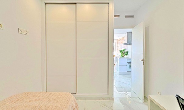 Resale - Stadthaus -
Torrevieja - Los Balcones