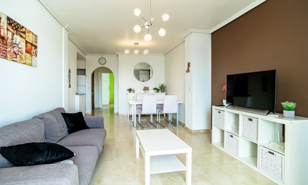 Återförsäljning - Lägenhet lägenhet -
Orihuela - Villamartin