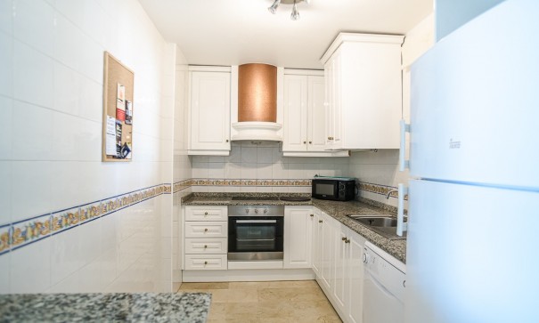 Återförsäljning - Lägenhet lägenhet -
Orihuela - Villamartin