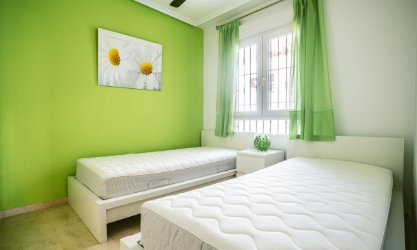 Återförsäljning - Lägenhet lägenhet -
Orihuela - Villamartin