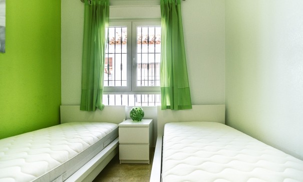 Återförsäljning - Lägenhet lägenhet -
Orihuela - Villamartin