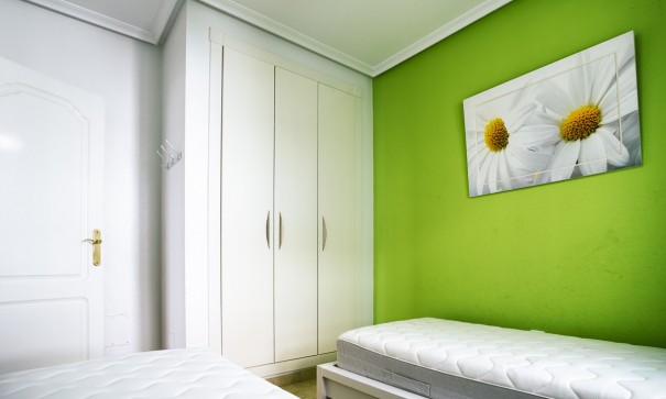 Återförsäljning - Lägenhet lägenhet -
Orihuela - Villamartin