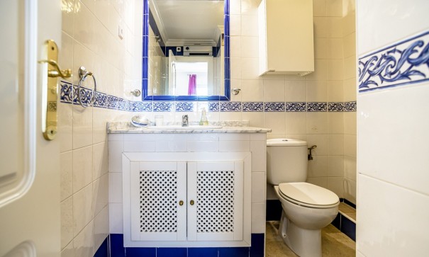 Återförsäljning - Lägenhet lägenhet -
Orihuela - Villamartin