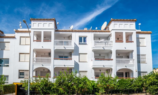 Återförsäljning - Lägenhet lägenhet -
Orihuela - Villamartin