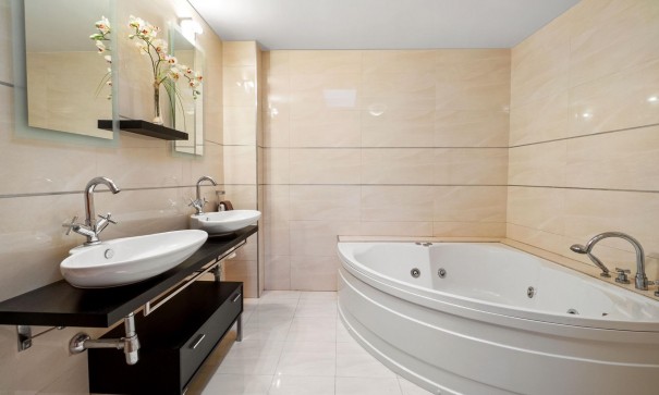 Återförsäljning - Fristående villa -
Rojales