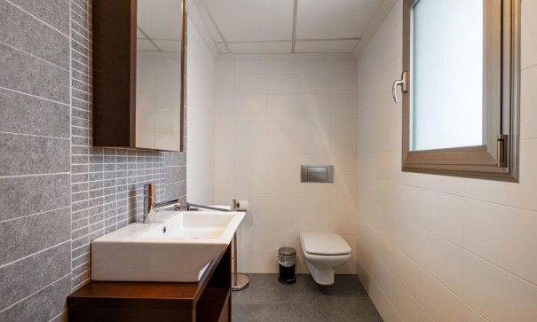 Återförsäljning - Fristående villa -
Rojales