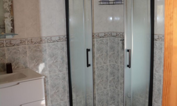 Sprzedaż - Willa wolnostojąca -
Daya Vieja