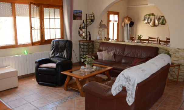 Sprzedaż - Willa wolnostojąca -
Daya Vieja