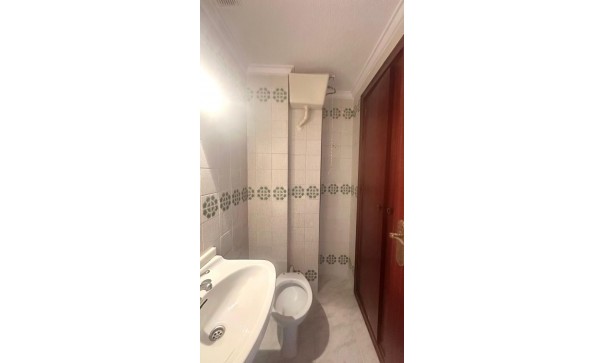 Sale - Apartment Flat -
Torrevieja - Estacion de autobuses