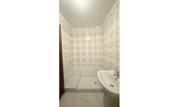 Sale - Apartment Flat -
Torrevieja - Estacion de autobuses