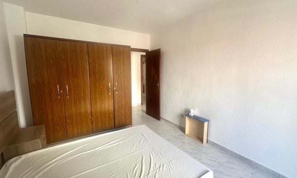 Sale - Apartment Flat -
Torrevieja - Estacion de autobuses
