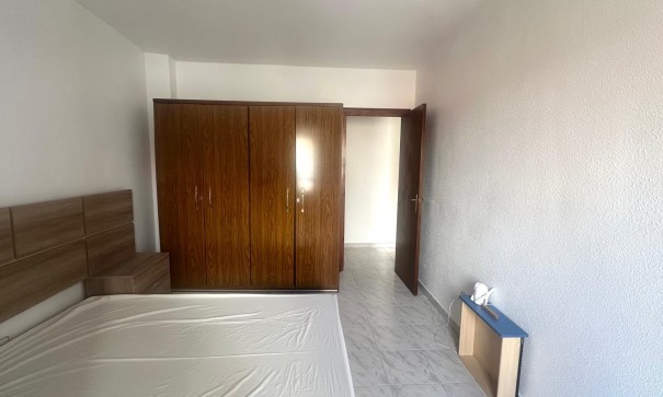 Sale - Apartment Flat -
Torrevieja - Estacion de autobuses